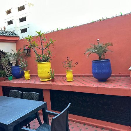 Appartements Nia Confort, Plein Centre Ville, Avec Terrasse フェズ エクステリア 写真