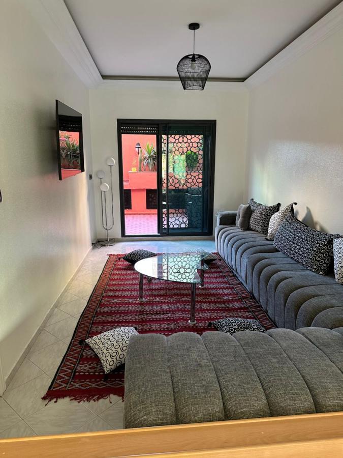 Appartements Nia Confort, Plein Centre Ville, Avec Terrasse フェズ エクステリア 写真