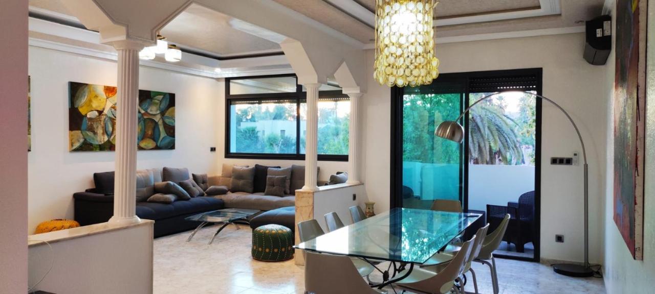 Appartements Nia Confort, Plein Centre Ville, Avec Terrasse フェズ エクステリア 写真