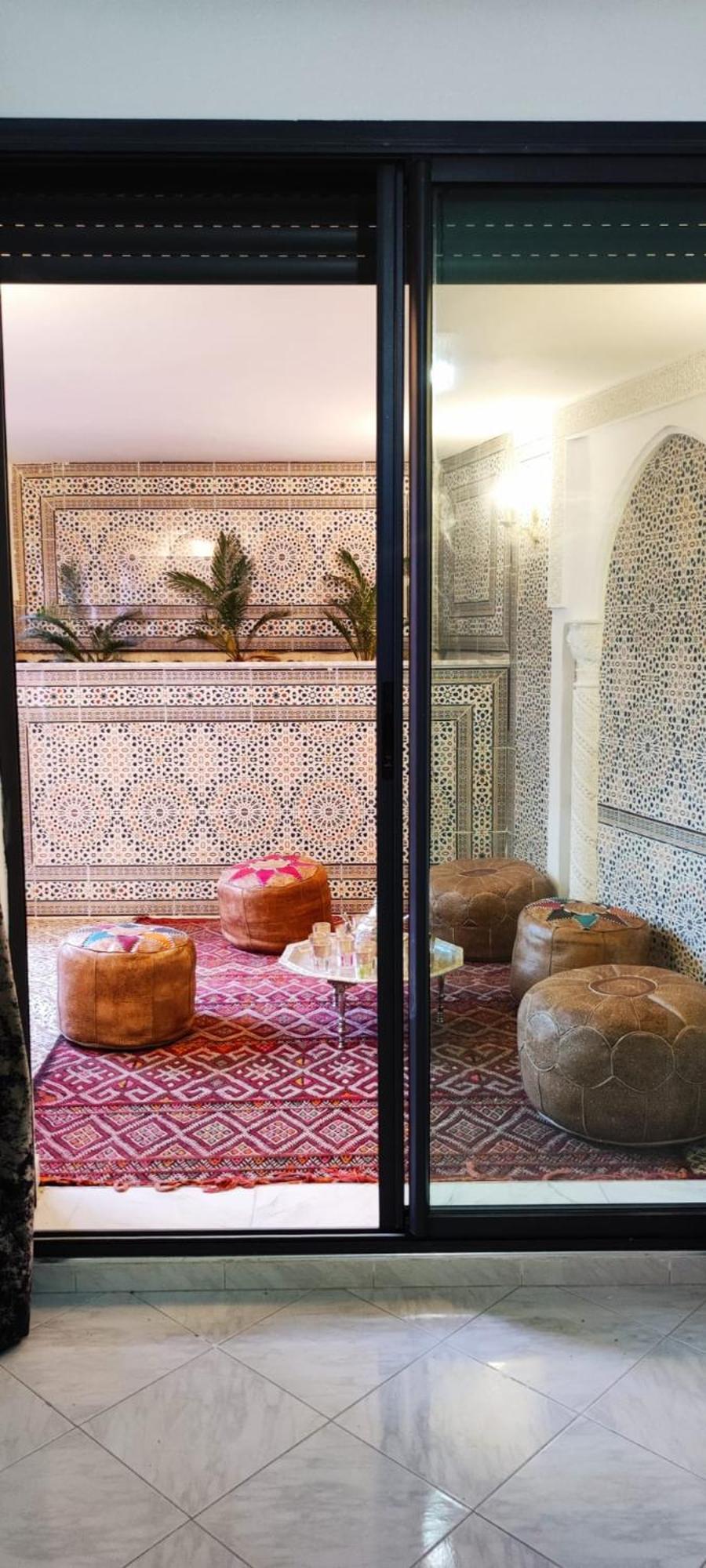 Appartements Nia Confort, Plein Centre Ville, Avec Terrasse フェズ エクステリア 写真
